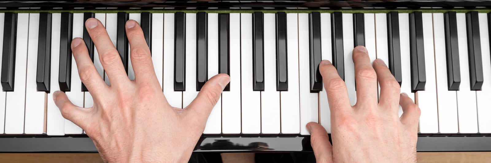gift ideas for someone who plays the piano